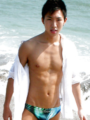 Sexy boy from Tokyo Leo Oda