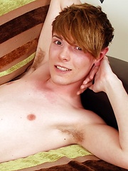 Soft sofa love-in turns into a hard raw twink-hole fucking