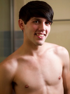 teen gay boy model Aiden Summers