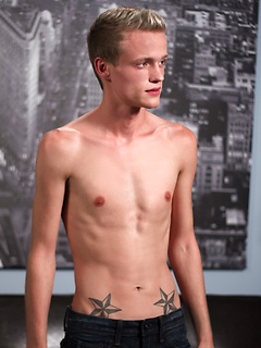teen gay boy model Nicholas Reed