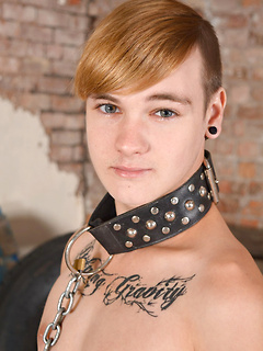 teen gay boy model Skyler Dallon